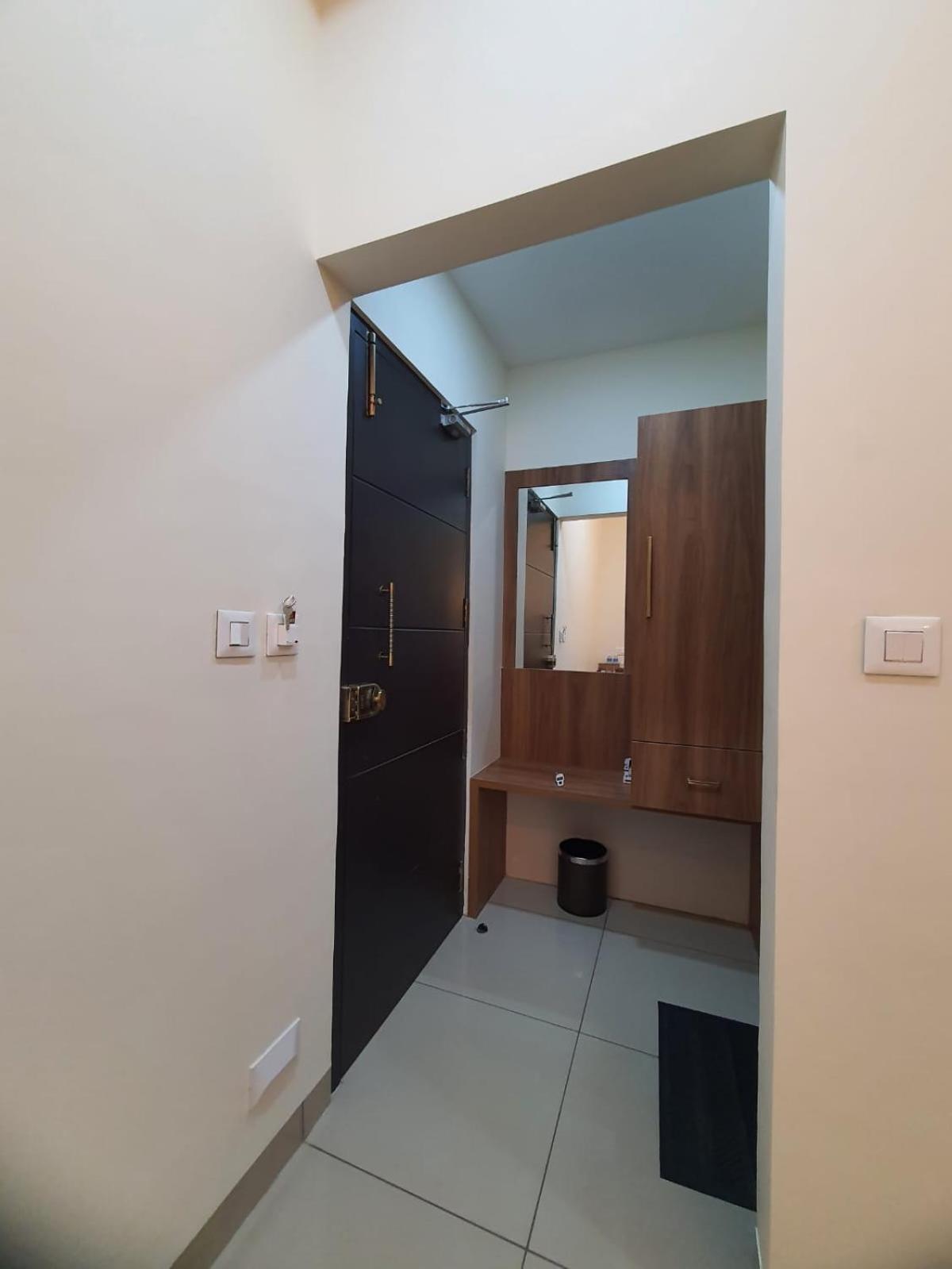 Hotel Deepakam Inn 팔라카드 외부 사진