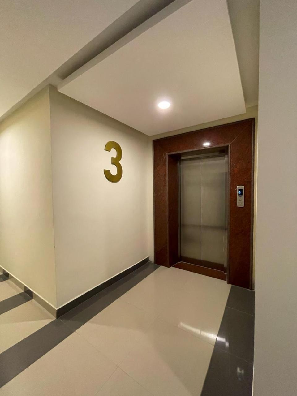 Hotel Deepakam Inn 팔라카드 외부 사진