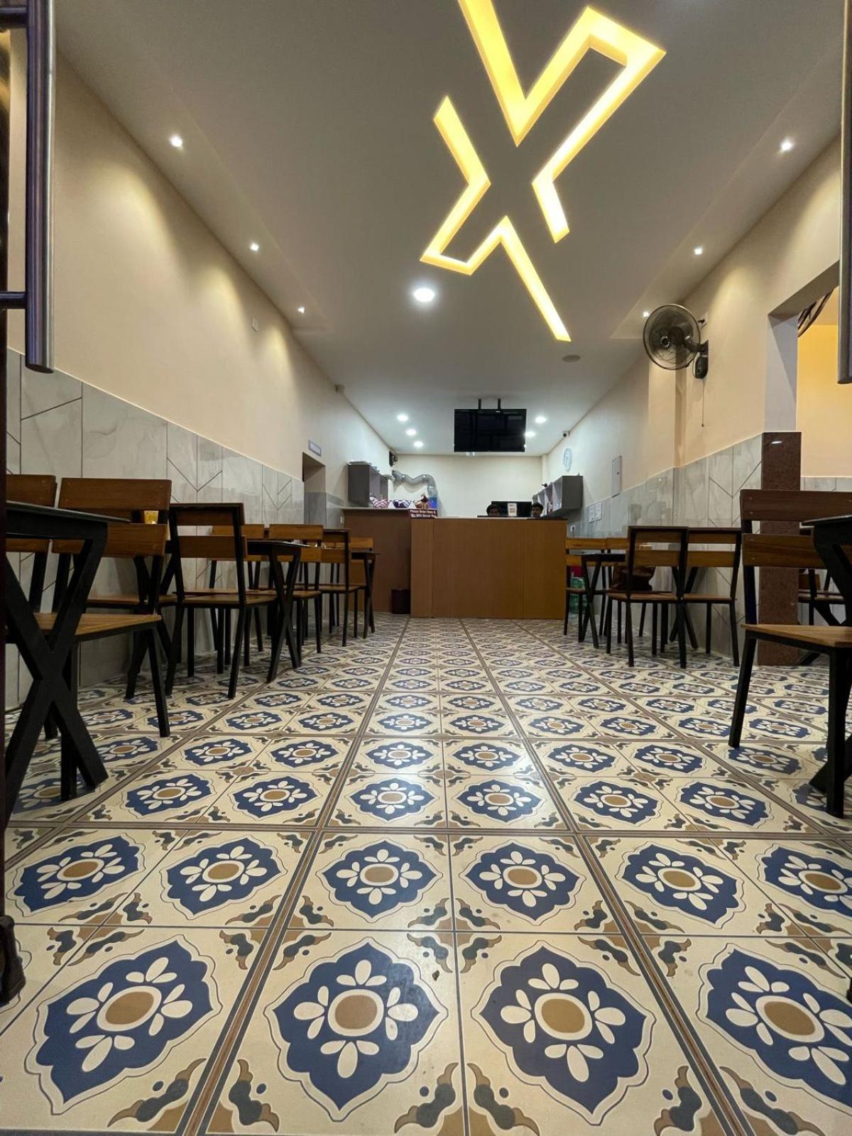 Hotel Deepakam Inn 팔라카드 외부 사진